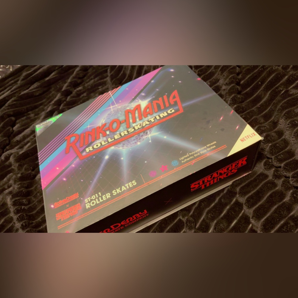 Netflix stranger things Rink-o-Mania Roller Skates